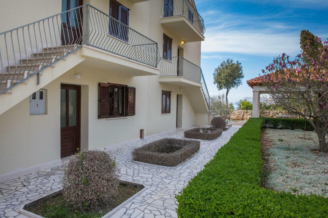Apartment Macan Cavtat Exterior photo